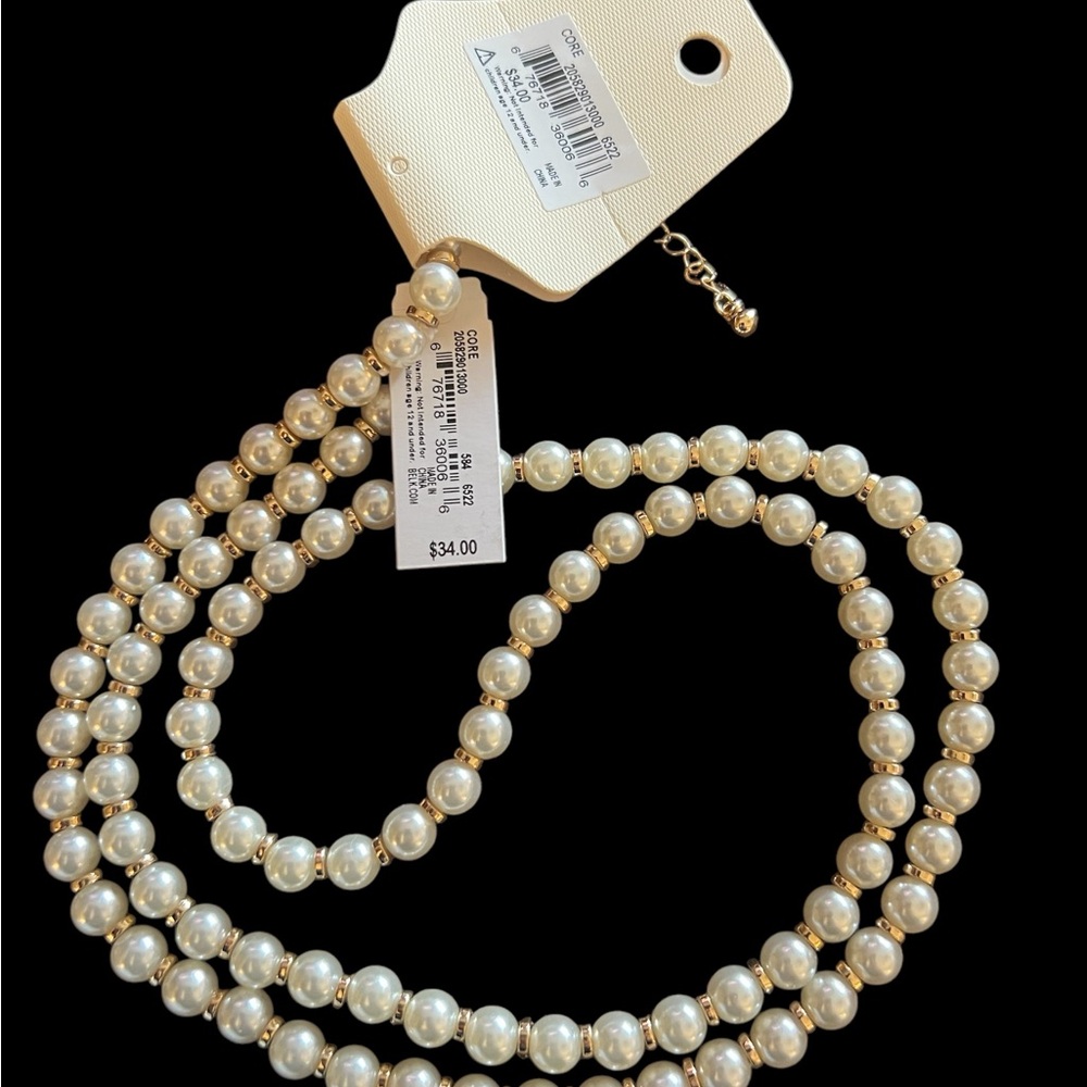 NWT~ Crown &Ivy pearl necklace with a 17” drop. - Picture 2 of 4